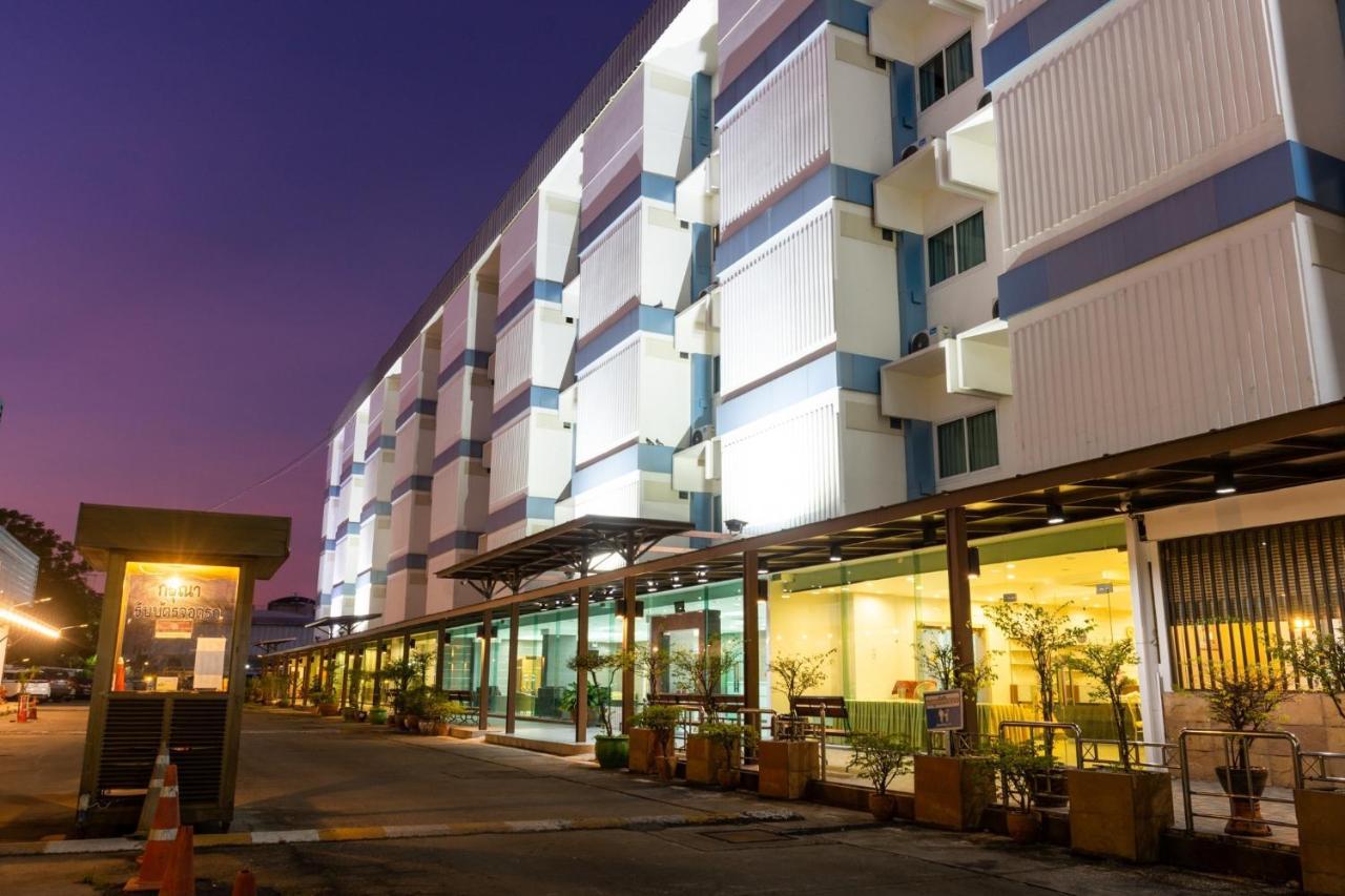 Mayflower Grand Hotel Korat Nakhonratchasima Exterior foto